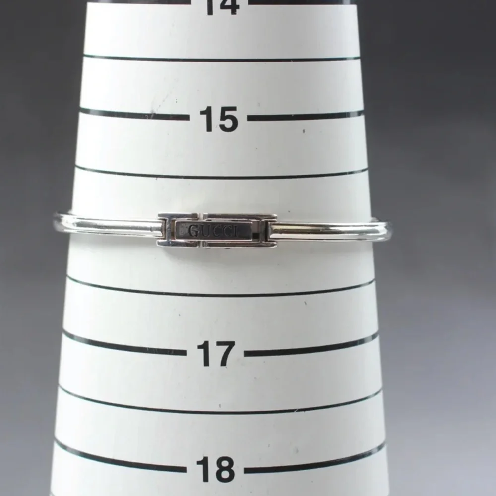 Gucci Luxury Vintage Silver Bracelet Watch complete set SWISS MADE Quartz